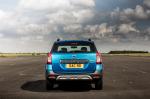Dacia Logan MCV Stepway 2017 года (UK)